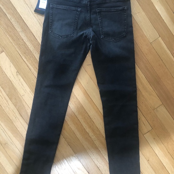 Boys GAP jeans. New with tags. Black - Picture 3 of 6